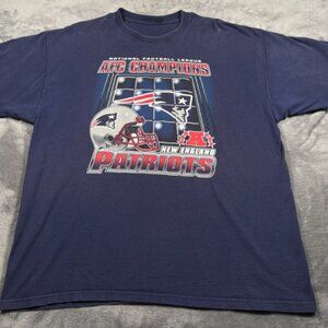 Vintage 2001 New England Pro Football Conference Champions Graphic T-shirt